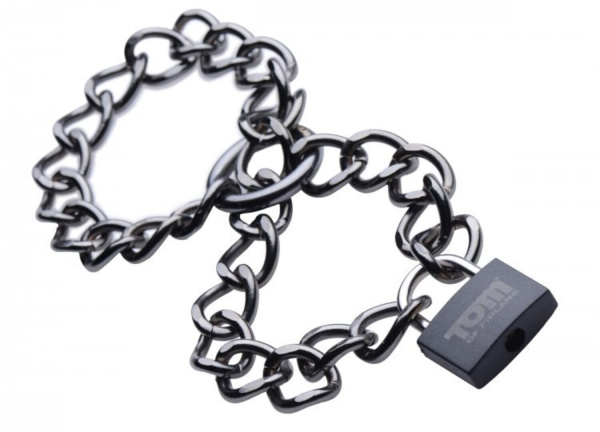 Tom of Finland Locking Chain Cuffs Металлические цепи-оковы с замком_1
