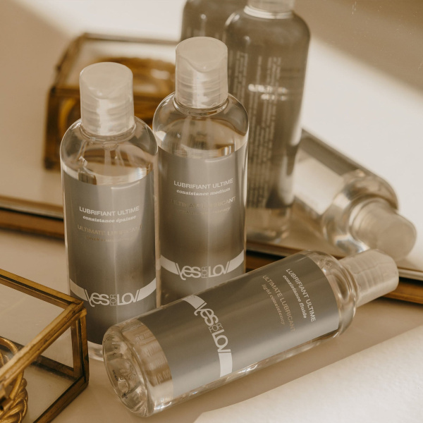 yesforlov_lifestyle_lubrifiant_silicone_medium_059c98c7-3360-449f-93ef-ca65777b916c