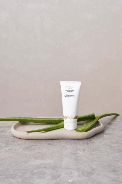 Натуральный лубрикант с Алое YESforLOV	NATURAL UNISEX LUBRICANT WITH ORGANIC ALOE VERA_1