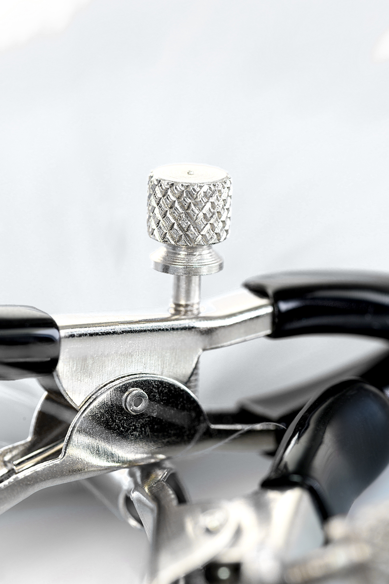 Зажимы для сосков TOYFA Theatre, металл с пухом_12