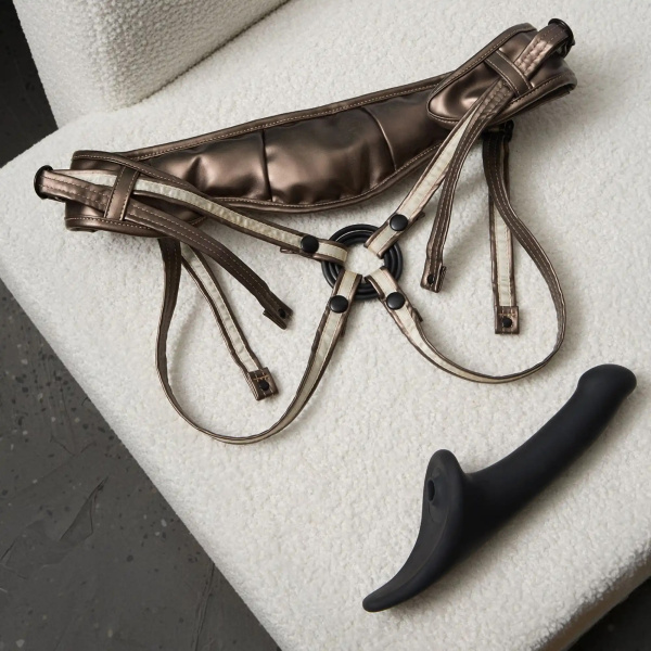 Пояс для страпона Strap-on-me LEATHERETTE HARNESS DESIROUS - NEW DESIGN, бронзовый_5