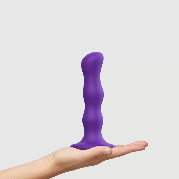 Фаллоимитатор Strap-On-Me Dildo Geisha Ball фиолетовый M, 16,5 см_1