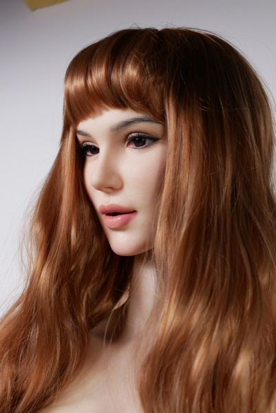 ИИ-кукла Эмма с функцией поддержания беседы и подвижной мимикой WMDoll_4